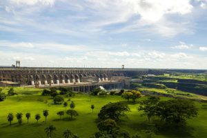 Topografia e energia: desenhando o caminho do progresso no Brasil